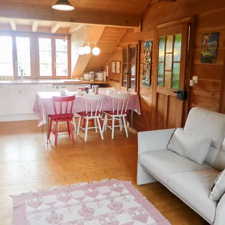 Chalet Ankie-2 아파트 Ayer